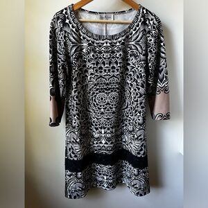 LILI BUTLER‎ Dress Floral Lace Stretchy Classic Retro Artsy Shift Comfy 10